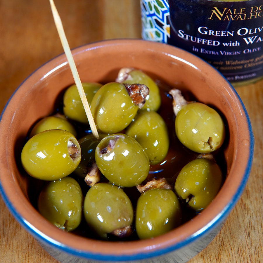 Oliven mit Walnüssen gefüllt in nativem Olivenöl extra - Portugal